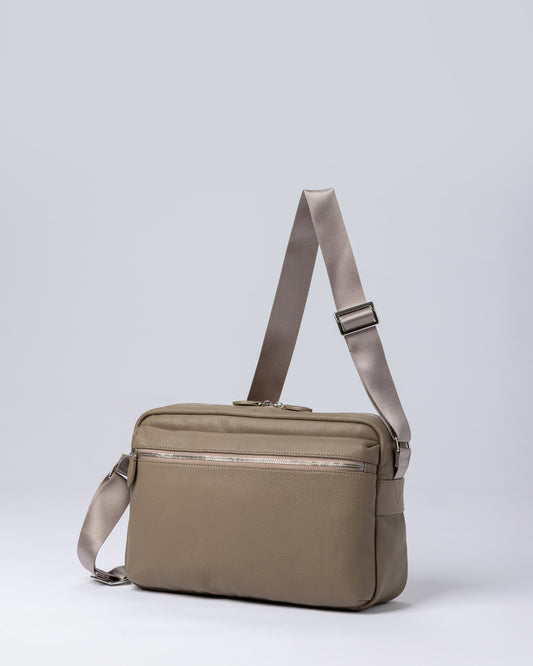 ULTIMATE SHOULDER BAG CUMF-012