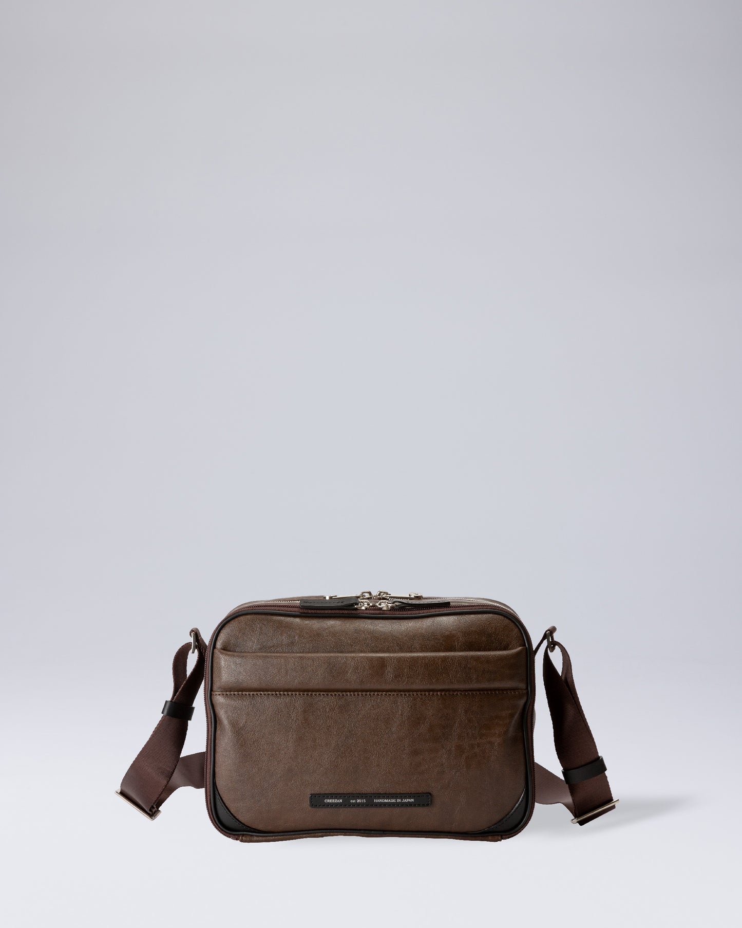 DAY TRIPPER ALPHA SHOULDER BAG CDTH-014