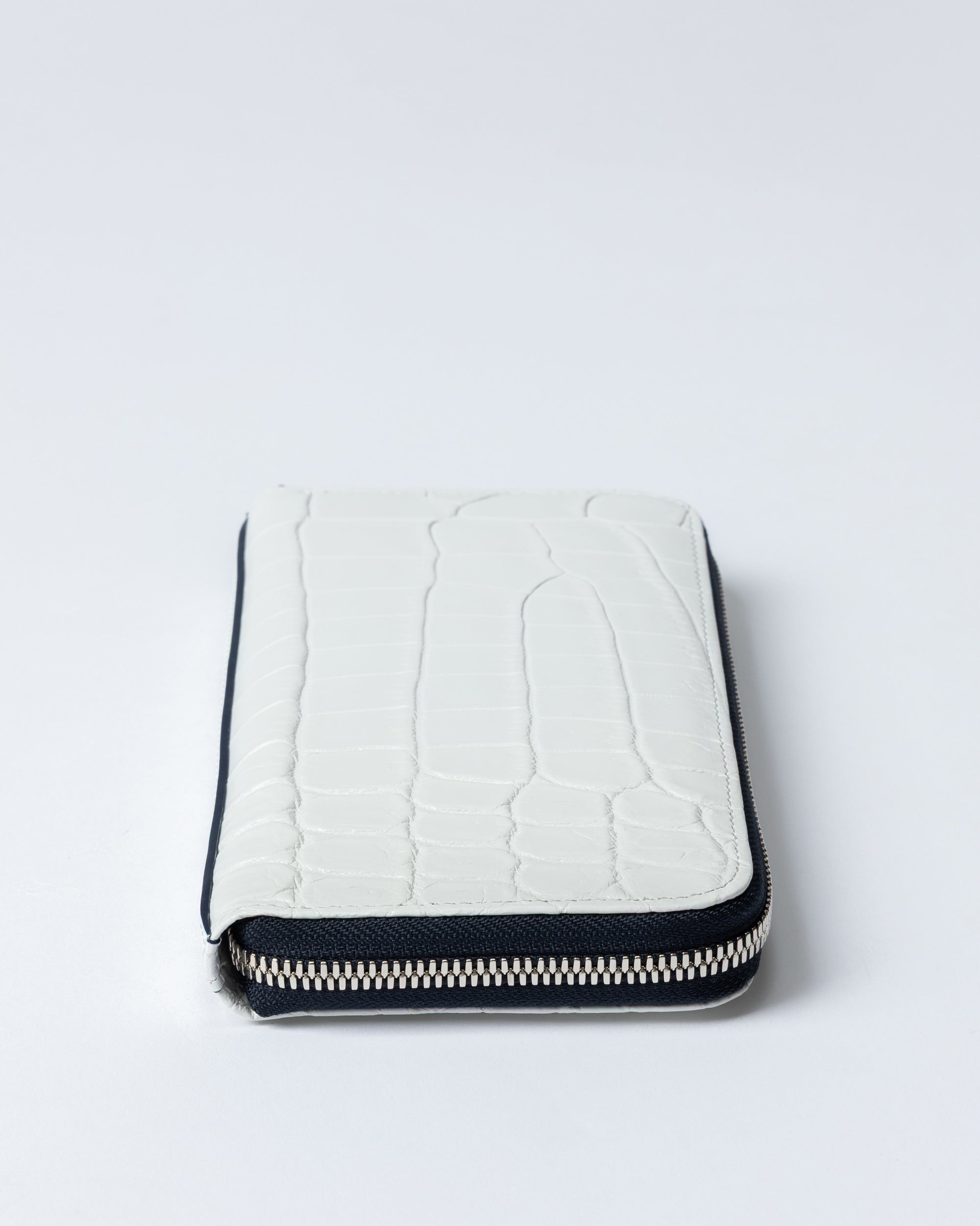 ご予約受付中】BLUE MOON ZIPPER LONG WALLET CBMJ-003-01 – CREEZAN